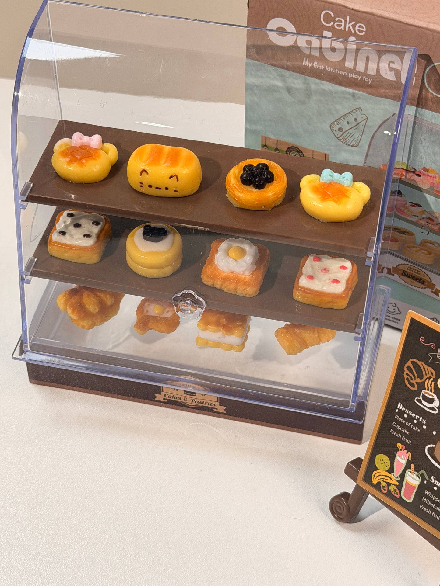 Mini Squishies+Mini Display Cabinet Set