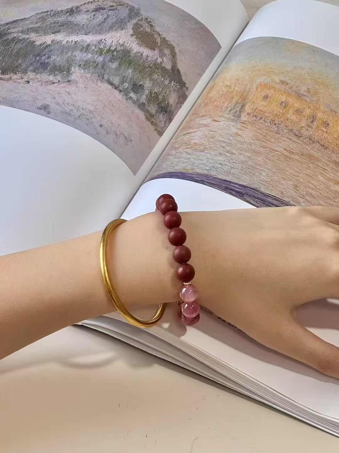 Lady Huarui  Glazed 10mm